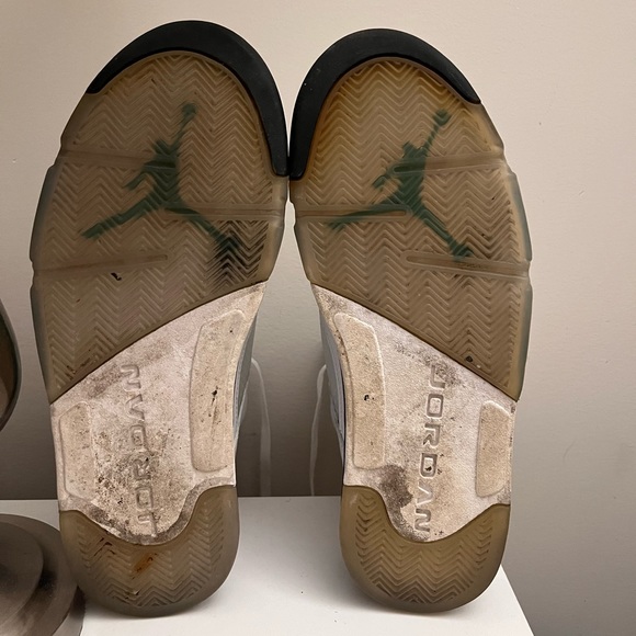 Ari jordan 5 grapes - Picture 8 of 8